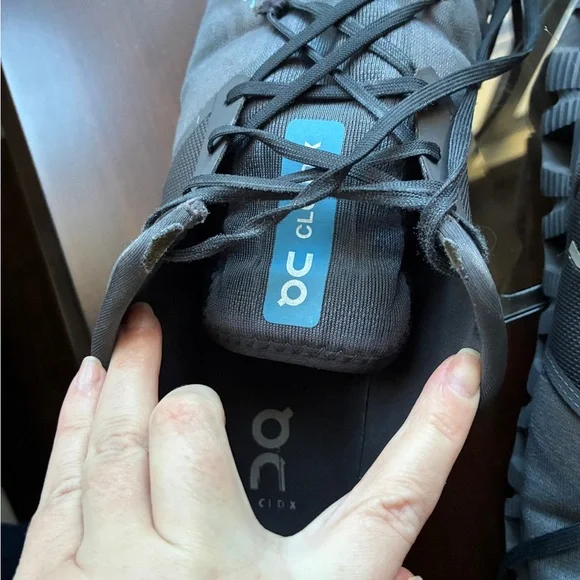 Good Used Condition- On Running Men's Gray Athletic Shoes - Picture 13 of 14